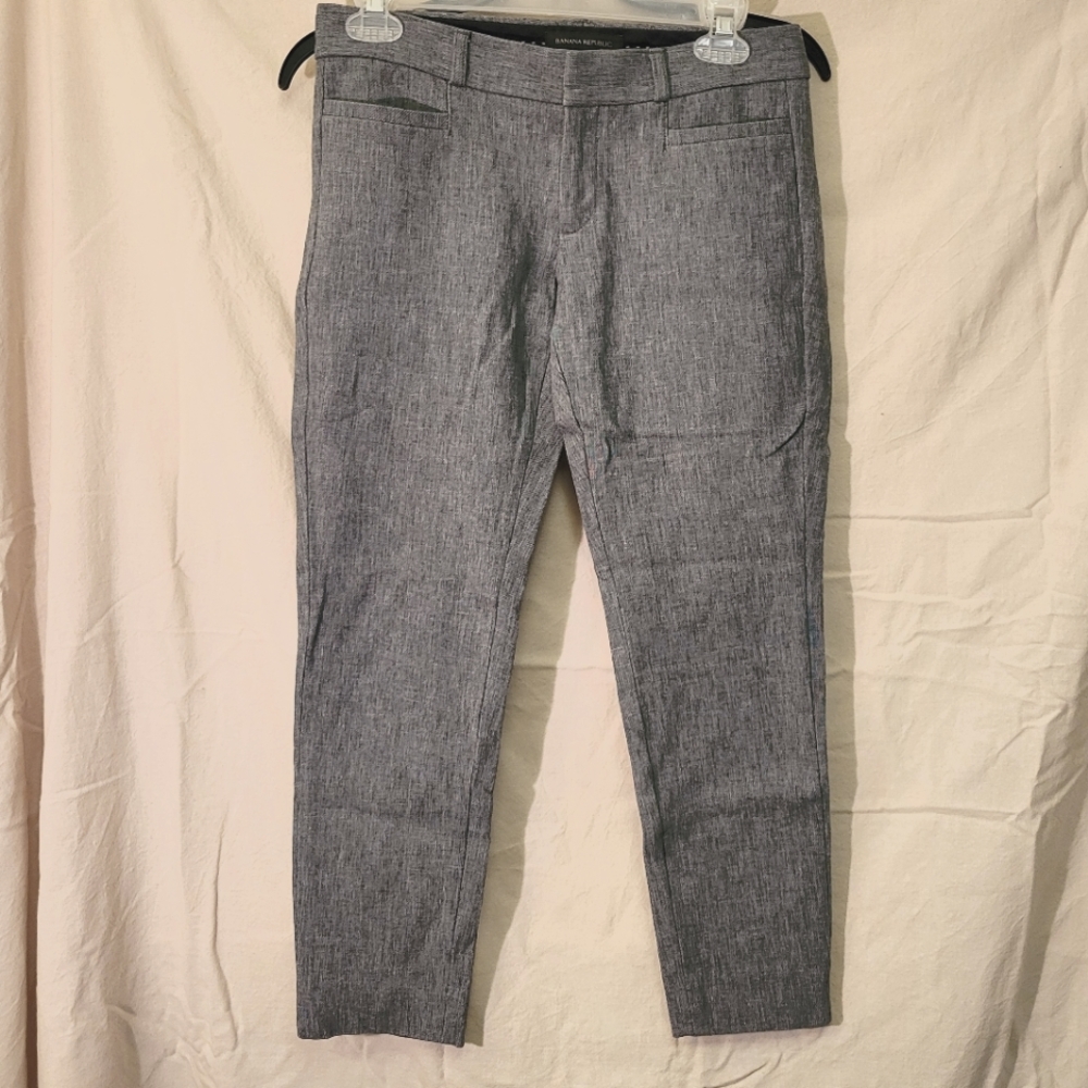 Banana Republic Cropped Dress Pants, size 0